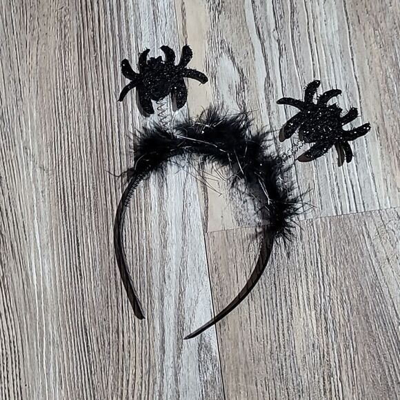 Spider Web Silver & Black Tutu with Spider Headband 2-4T - Picture 3 of 5